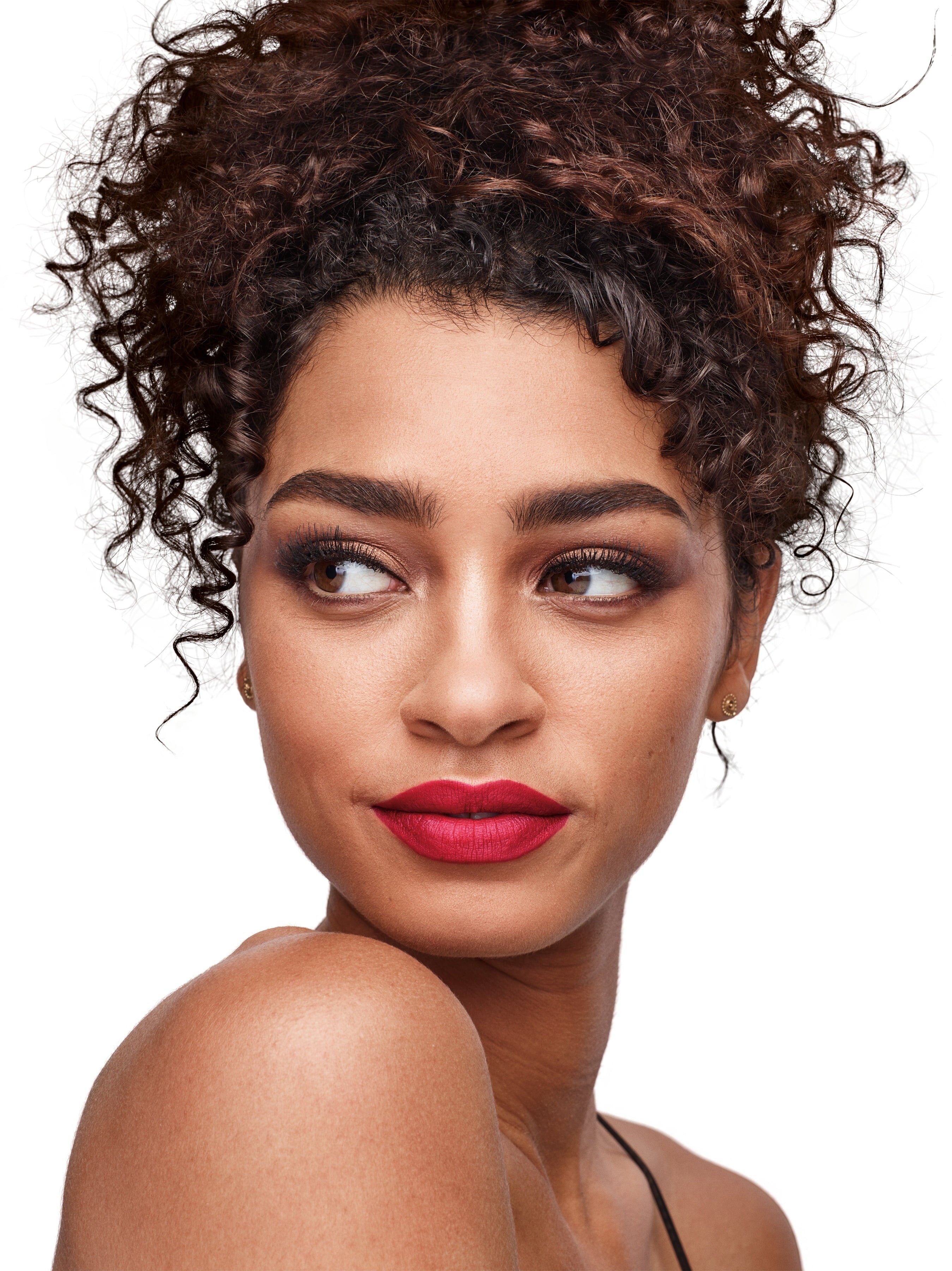 COVERGIRL Outlast All-Day Stay Fabulous 3-in-1 Foundation, 825 Buff Beige