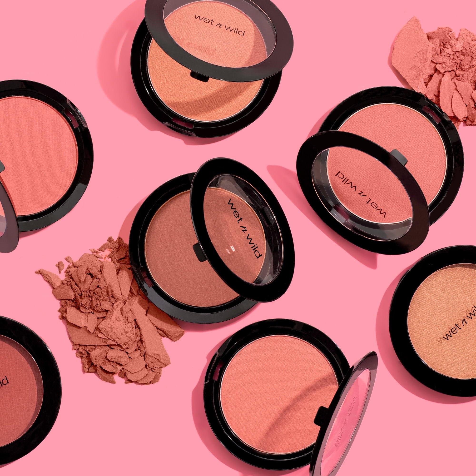 Wet n Wild Color Icon Blush Makeup, Infused with Jojoba Oil, Bed of Roses, 0.21 oz